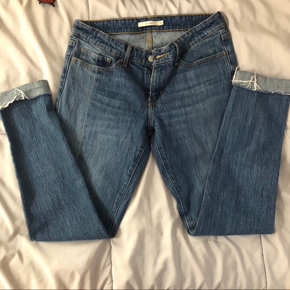 Levis jeans
